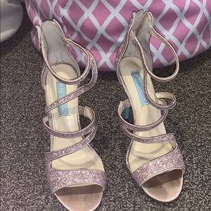 betsy johnson sparkly pink heels✨